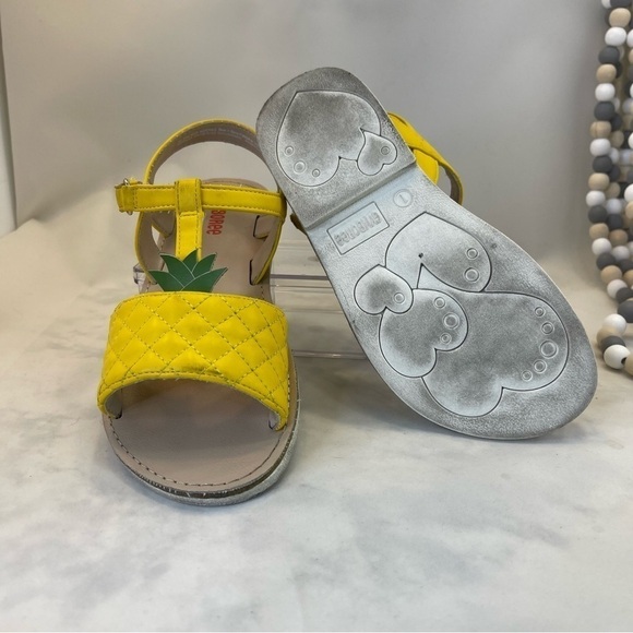 Gymboree Girls shoes 2 pair bundle sandals yellow/white size 1 - Picture 5 of 6
